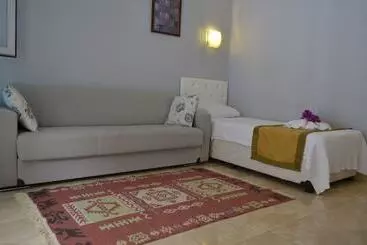 酒店 Pine Beach Boutique