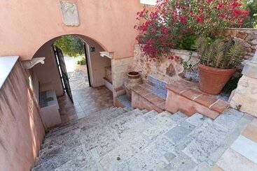 مبيت وإفطار Cala Dell'arena