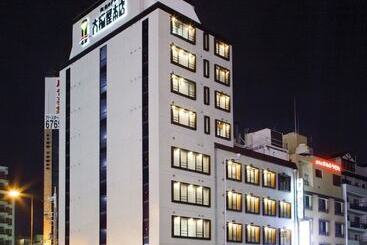 בית מלון כפרי Yamatoya Honten Ryokan Osaka