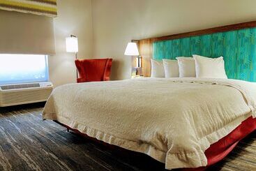 בית מלון כפרי Hampton Inn & Suites Pensacola I10 N At Univ. Town Plaza