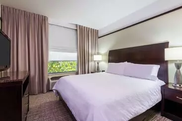 בית מלון כפרי Hilton Garden Inn West Palm Beach Airport