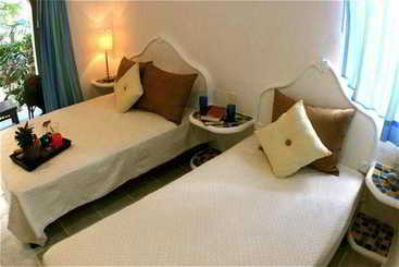 בית מלון כפרי Bric  And Spa