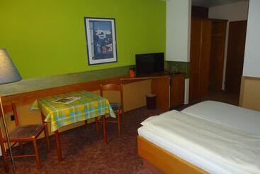 Enjoyhotel Garni Korntal Stuttgart