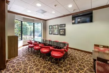 فندق Staybridge Suites North Charleston, An Ihg