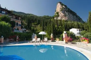 Hotel Dina's Paradise