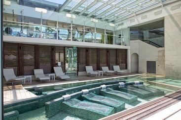 酒店 Riviera Golf Resort