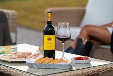 ベッドアンドブレックファースト Al Pompiere   Wine And Rooms