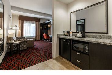 בית מלון כפרי Hampton Inn & Suites By Hilton Lethbridge