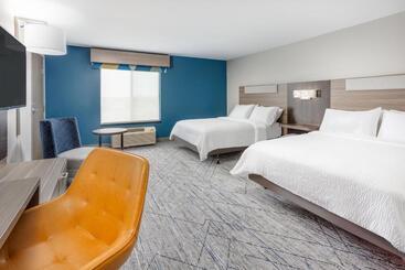 فندق Holiday Inn Express Kearney, An Ihg