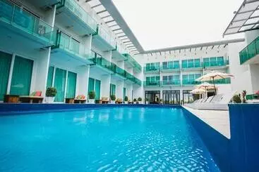 Hotel Kc Beach Club & Pool Villas