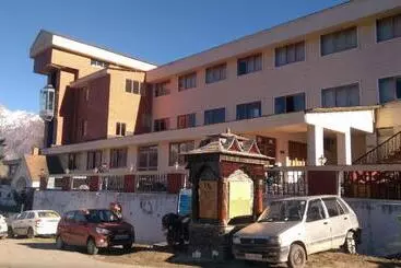 Hotel Gmvn Auli
