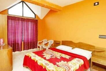 בית מלון כפרי Royal Mist