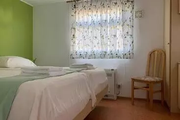 Chaletparc Krabbenkreek Zeeland   Hotel Rooms Terra Mare