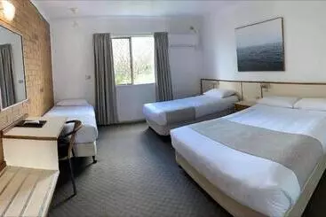 Motelli Country Comfort Gin Gin Wild Scotsman Motor Inn Qld