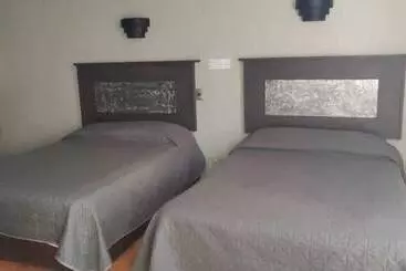 فندق Plaza El Dorado