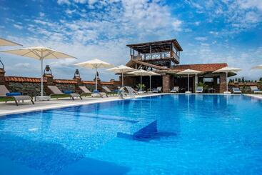 Hotel Villa Mosavali