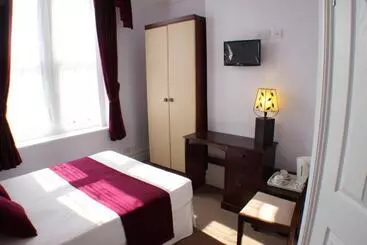 Pensiune Filton Guest House