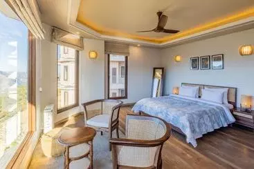 The Manor Luxury Apartments