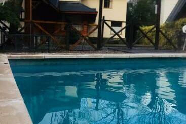 Hotel Cabañas Refugio Del Arroyo Apart