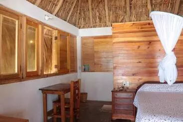 Hotelli Cafe Maya   Casa Acalli