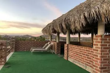 Aamiaismajoitus (B&B) Baja69 Lodge