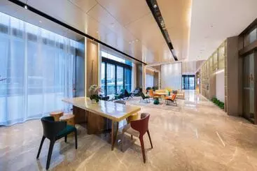 Atour Hotel Wuhan Jinyin Lake