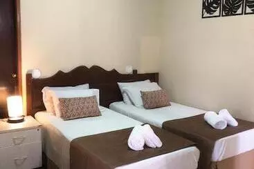 ホテル Pousada Realeza Atibaia