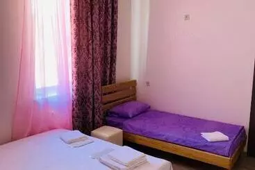 پانسیون Siran Guest House