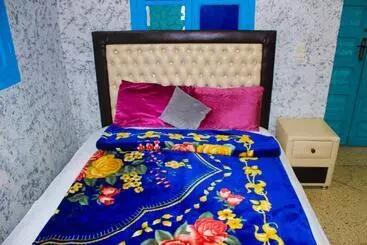 ユースホステル Riad Dar Karaz