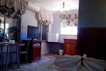 בית מלון כפרי Robyn S Nest Lakeside Resort