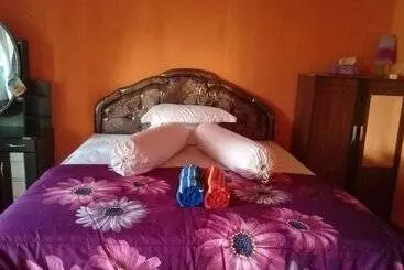 Pension Nusa Nalan Beach Resort