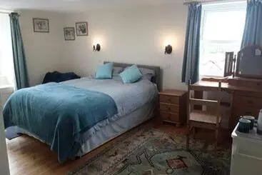 Sharlands Farm Bed And Breakfast