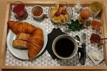 ペンション Aux 77 Nuitées