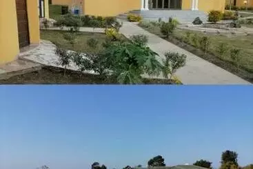 ペンション Lunganakho Country Lodge