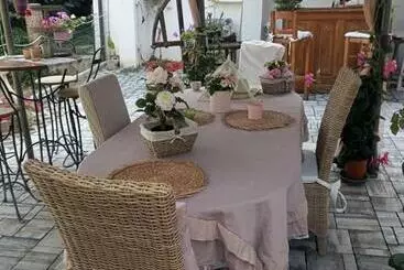 Bed and Breakfast Bb Lady