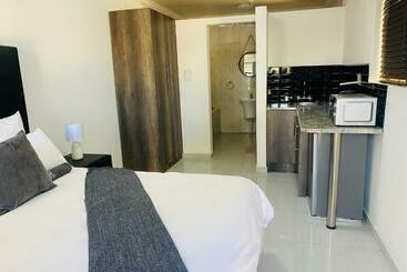 펜션 Zindiza Guesthouse