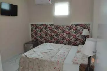 پانسیون Pousada Cavalero