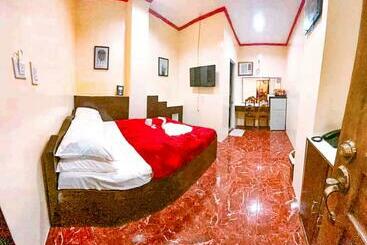 هاستل Victoria S Inn