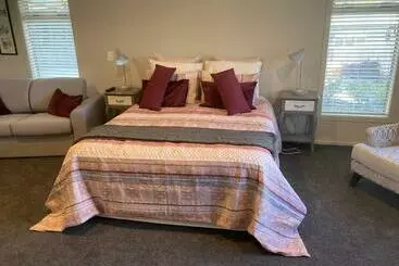 Pension Cambridge Te Awa Rivertrail Bnb