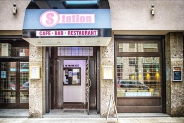 Station Hostel For Backpackers