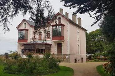 ペンション Maison De Berry Bed & Breakfast