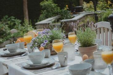 住宿加早餐 La Maison Des Papillons