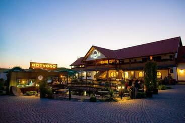 민박 Kotyogó Panzió