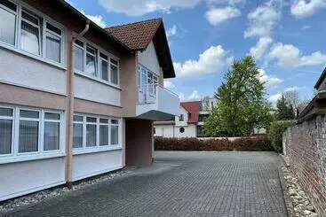 Retkeilymaja Weller Kahl Am Main