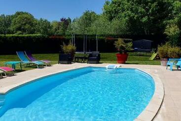 ペンション Suite Parentale Du Relais De Drugy