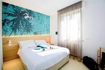 هتل آپارتمان Prime Blue Suite   Appartamenti Con Jacuzzi Privata