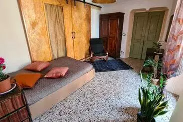 ペンション Casarosada Upstairs