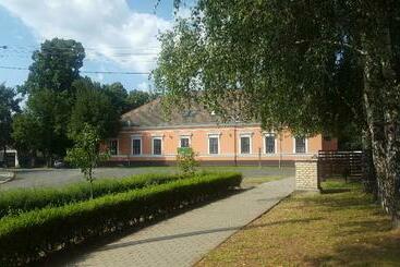 ベッドアンドブレックファースト Palóc Panzió