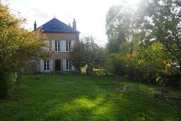 Bed and Breakfast Les Vergers De Cussy