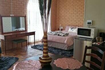 Bed and Breakfast The Signature Venue